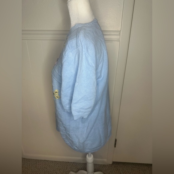 Alfred Dunner Embroidered Floral Light Blue Sweater size XL - Picture 4 of 8